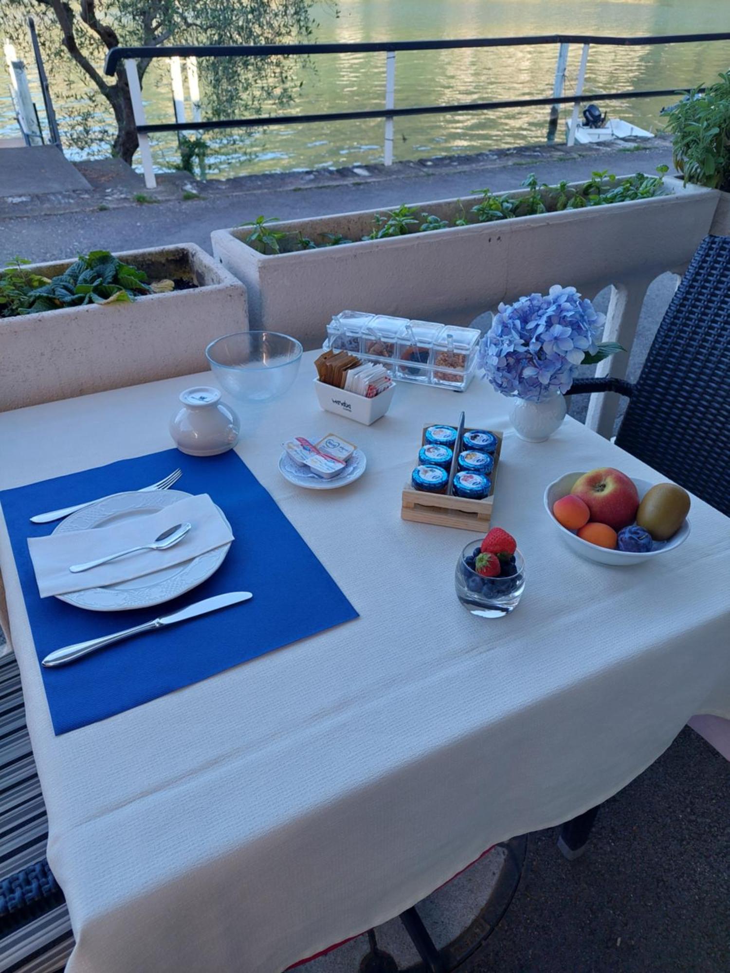 Dolceresio Lugano Lake B&B Brusino Arsizio ภายนอก รูปภาพ
